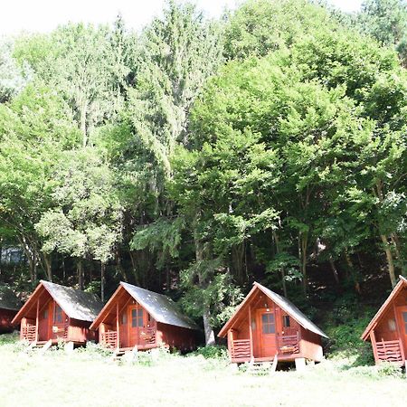 Cabanute Si Camping Dracula Capatineni-Paminteni Exteriér fotografie