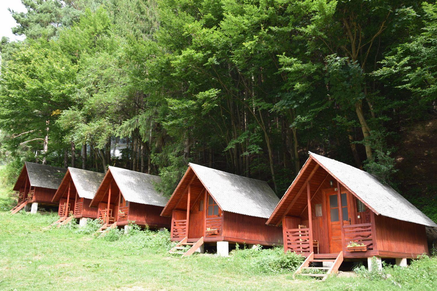 Cabanute Si Camping Dracula Capatineni-Paminteni Exteriér fotografie
